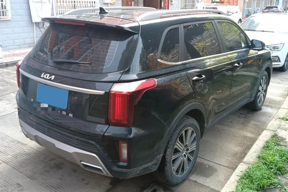 2021 Kia Sportage R 2.0L 161HP L4 6AT,autocango,china used car exporter,china ev exporter,chinese used car exporter,chinese used ev exporter