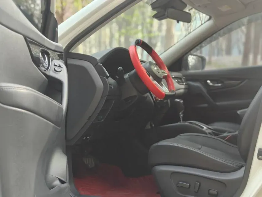 2021 Nissan X-Trail 2.0L 151HP L4 CVT,autocango,china used car exporter,china ev exporter,chinese used car exporter,chinese used ev exporter