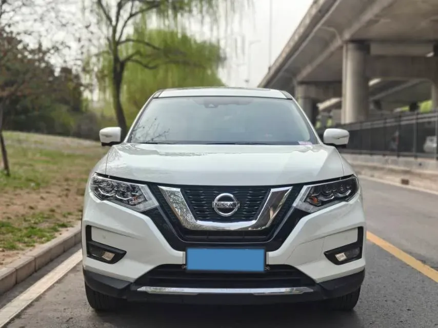 2021 Nissan X-Trail 2.0L 151HP L4 CVT,autocango,china used car exporter,china ev exporter,chinese used car exporter,chinese used ev exporter