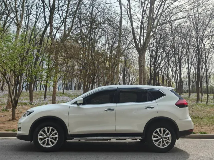 2021 Nissan X-Trail 2.0L 151HP L4 CVT,autocango,china used car exporter,china ev exporter,chinese used car exporter,chinese used ev exporter