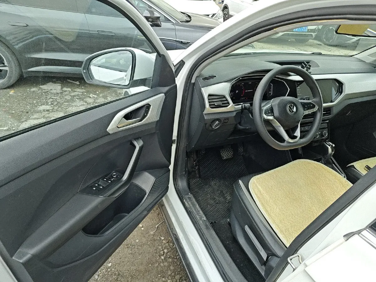 2021 Volkswagen Tacqua 1.2T 116HP L4 7DCT,autocango,china used car exporter,china ev exporter,chinese used car exporter,chinese used ev exporter