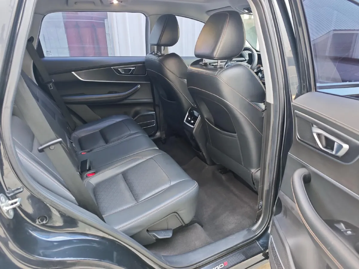 2019 Chery Tiggo 8 1.5T 156HP L4 6MT,autocango,china used car exporter,china ev exporter,chinese used car exporter,chinese used ev exporter