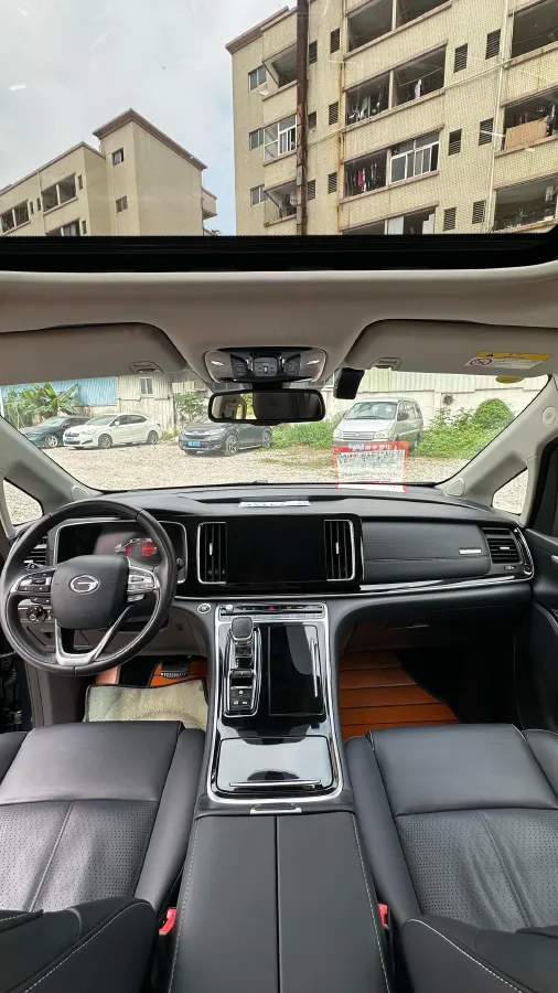 2021 GAC Trumpchi M8 2.0T 252HP L4 8AT,autocango,china used car exporter,china ev exporter,chinese used car exporter,chinese used ev exporter