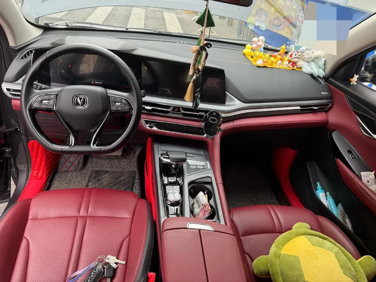 2022 ChangAn CS75 Plus 1.5T 178HP L4 6AT,autocango,china used car exporter,china ev exporter,chinese used car exporter,chinese used ev exporter