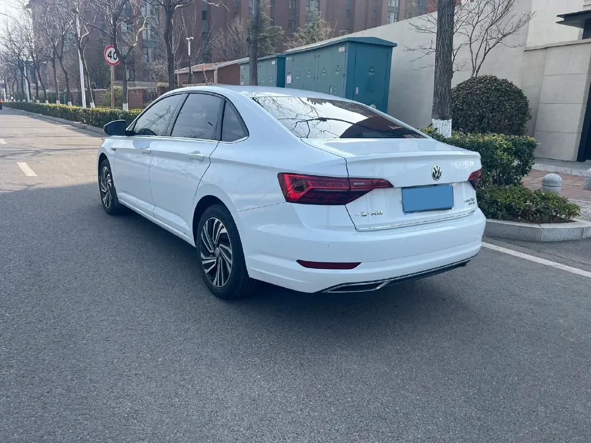 2019 Luxgen Grand 7 MPV 2.0T 188HP L4 6AT,autocango,china used car exporter,china ev exporter,chinese used car exporter,chinese used ev exporter