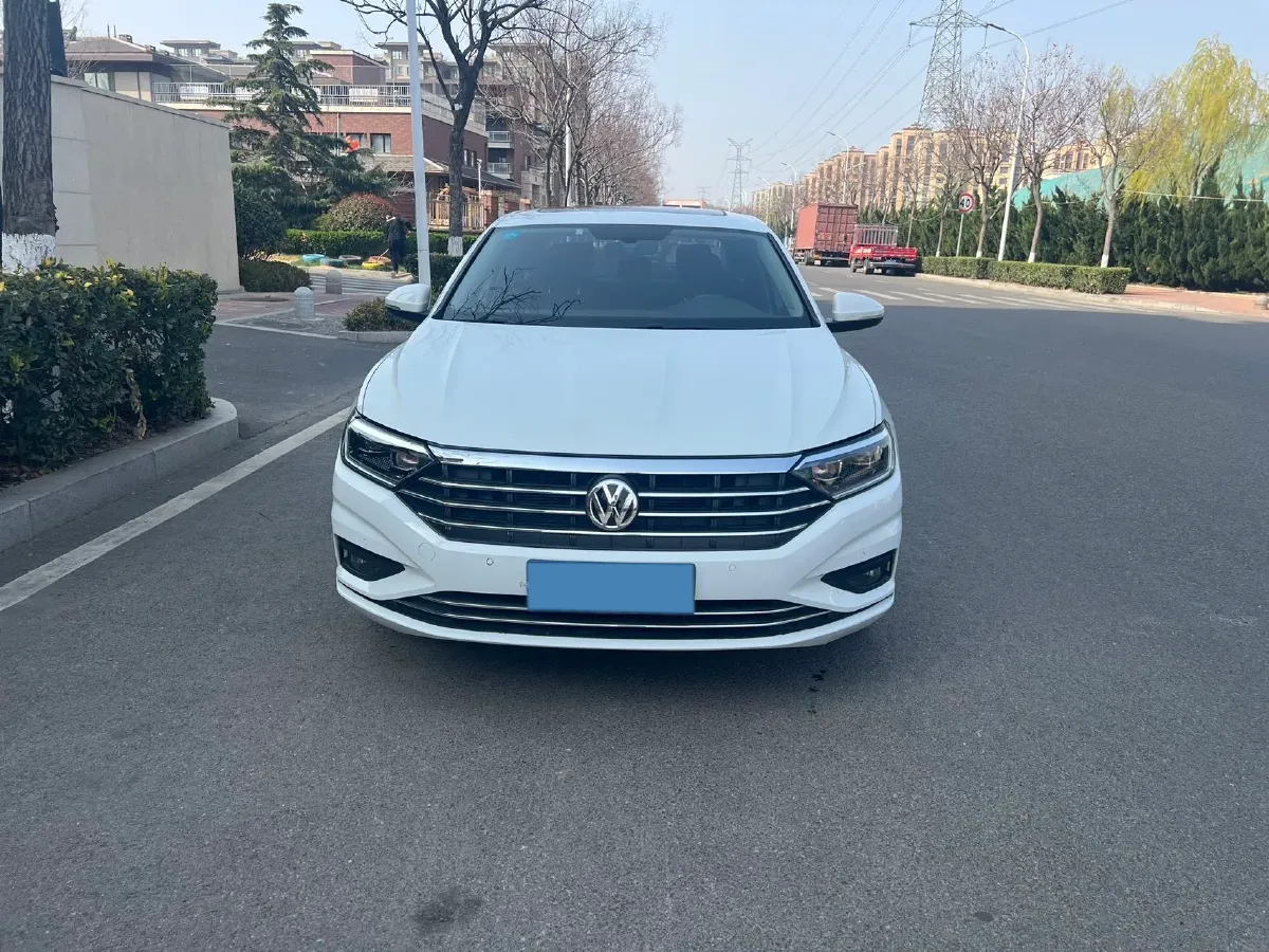 2019 Luxgen Grand 7 MPV 2.0T 188HP L4 6AT,autocango,china used car exporter,china ev exporter,chinese used car exporter,chinese used ev exporter