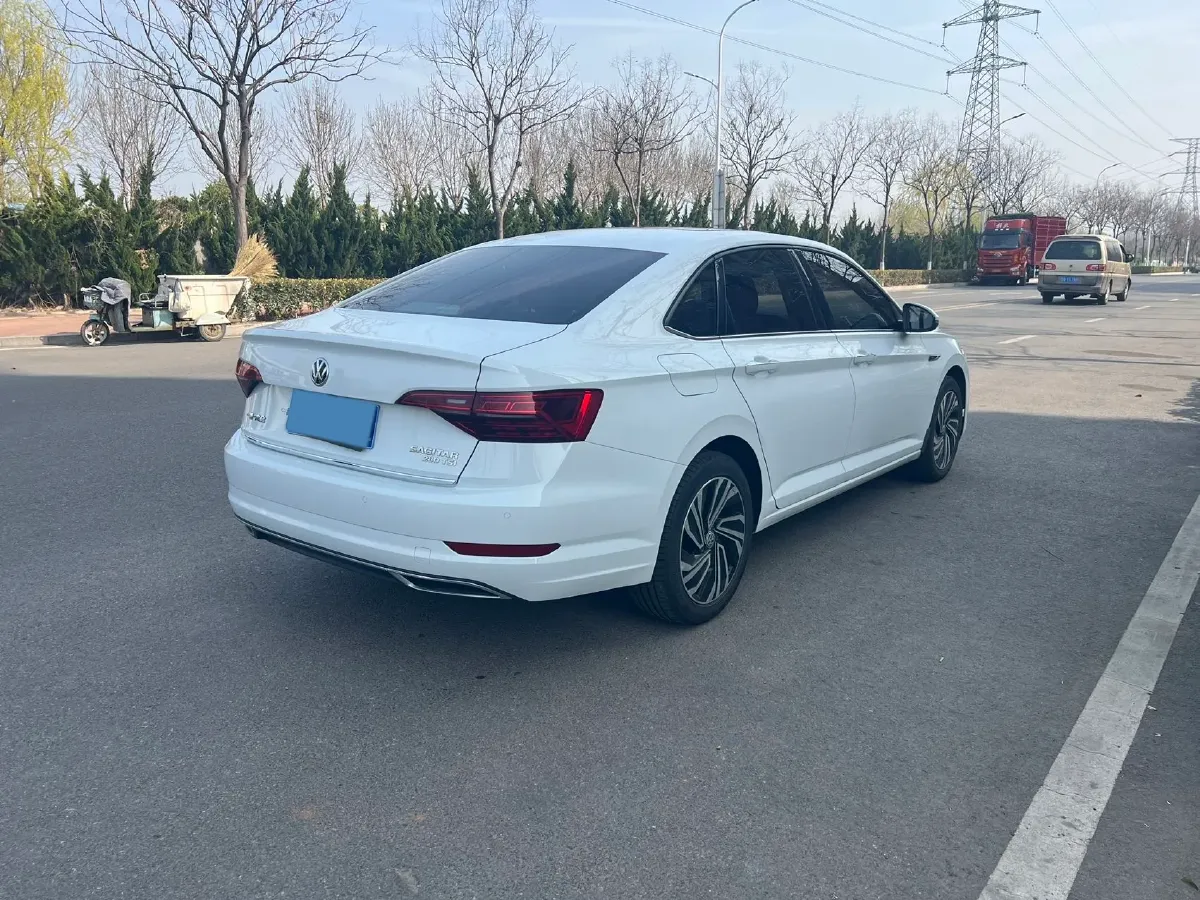 2019 Luxgen Grand 7 MPV 2.0T 188HP L4 6AT,autocango,china used car exporter,china ev exporter,chinese used car exporter,chinese used ev exporter