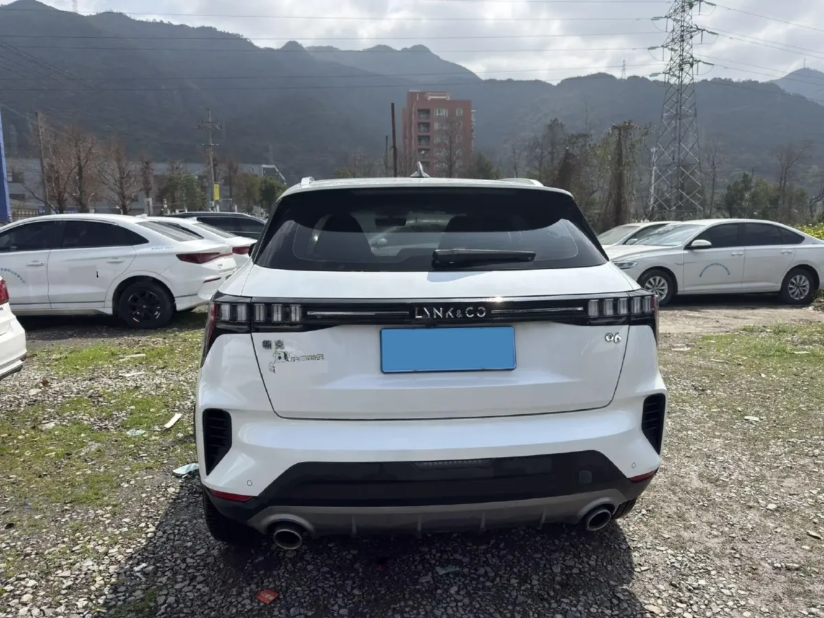 2023 LYNK&CO 06 1.5T 181HP L4 7DCT,autocango,china used car exporter,china ev exporter,chinese used car exporter,chinese used ev exporter