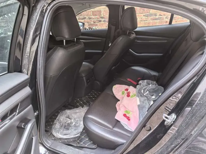 2021 Mazda 3 Axela 2.0L 158HP L4 6AT,autocango,china used car exporter,china ev exporter,chinese used car exporter,chinese used ev exporter