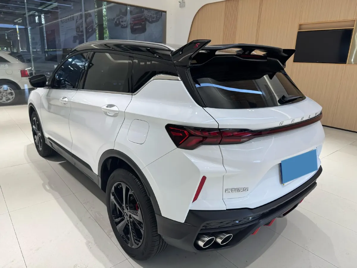 2023 Geely Coolray 1.5T 181HP L4 7DCT,autocango,china used car exporter,china ev exporter,chinese used car exporter,chinese used ev exporter