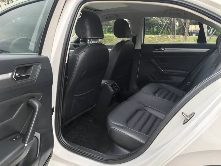 2021 Volkswagen Lamando 1.4T 150HP L4 7DCT,autocango,china used car exporter,china ev exporter,chinese used car exporter,chinese used ev exporter