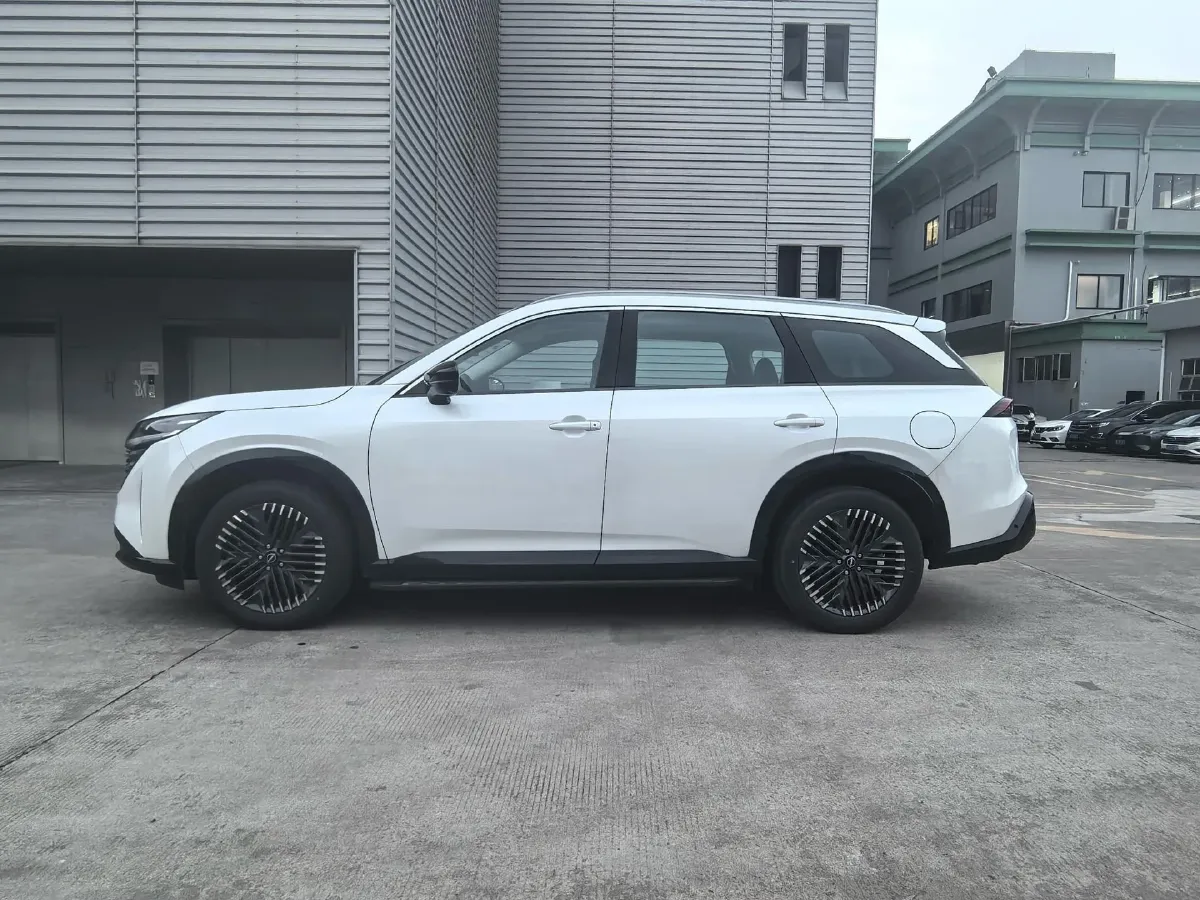 2024 Nissan Pathfinder 2.0T 252HP L4 9AT,autocango,china used car exporter,china ev exporter,chinese used car exporter,chinese used ev exporter