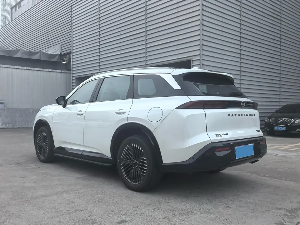 2024 Nissan Pathfinder 2.0T 252HP L4 9AT,autocango,china used car exporter,china ev exporter,chinese used car exporter,chinese used ev exporter