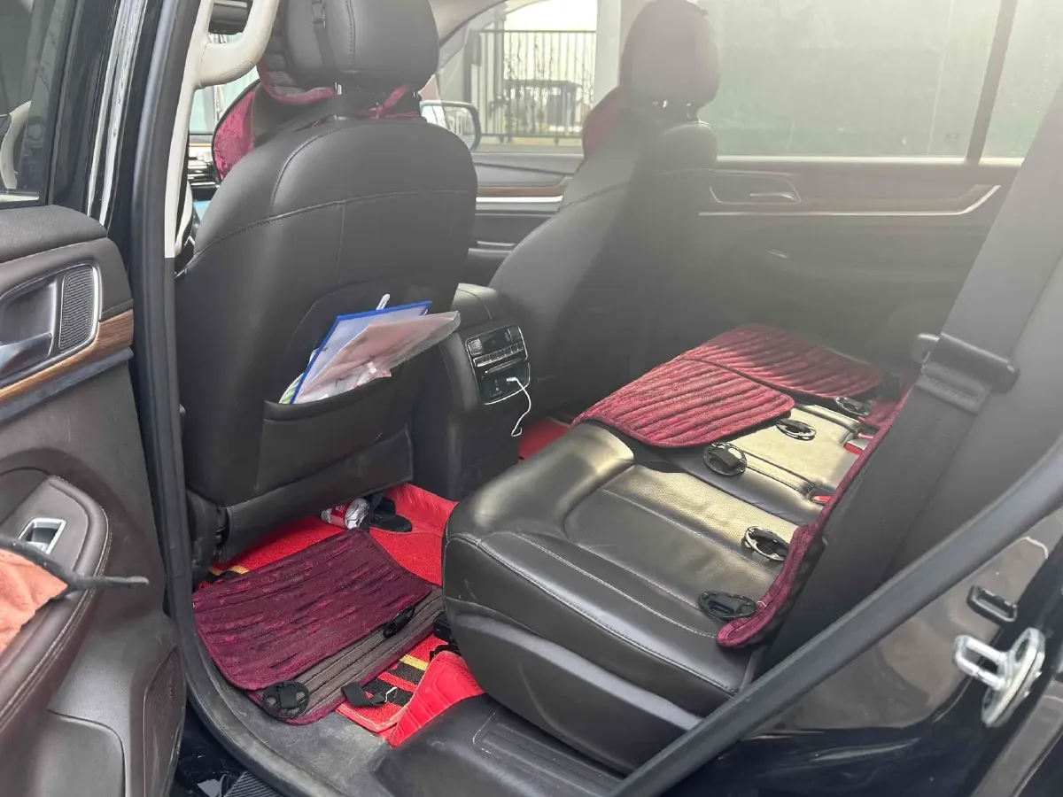 2019 Roewe RX8 2.0T 222HP L4 6AT,autocango,china used car exporter,china ev exporter,chinese used car exporter,chinese used ev exporter