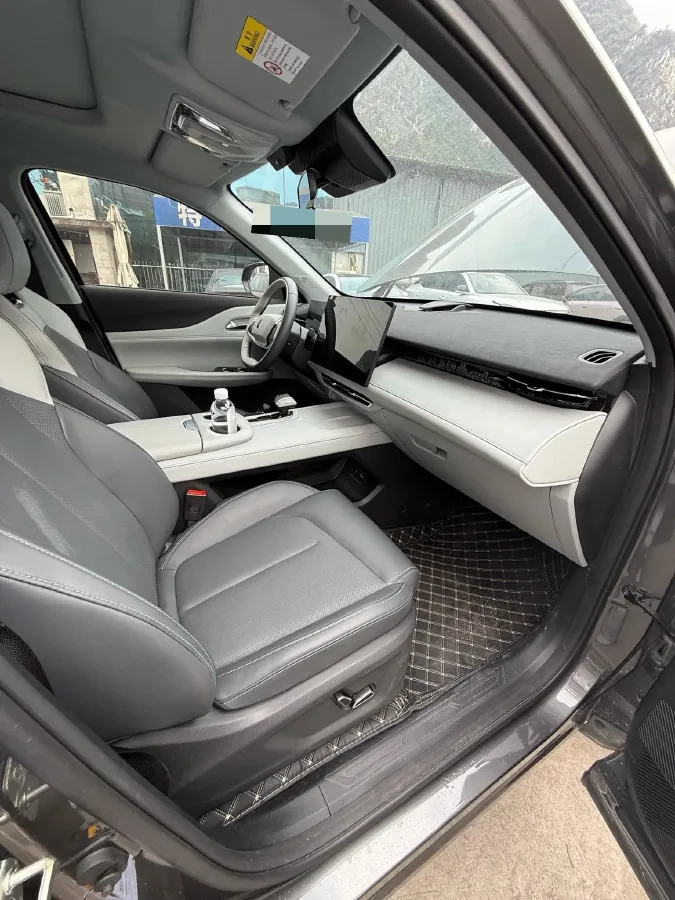 2025 ChangAn UNI-Z 1.5T 188HP L4 7DCT,autocango,china used car exporter,china ev exporter,chinese used car exporter,chinese used ev exporter