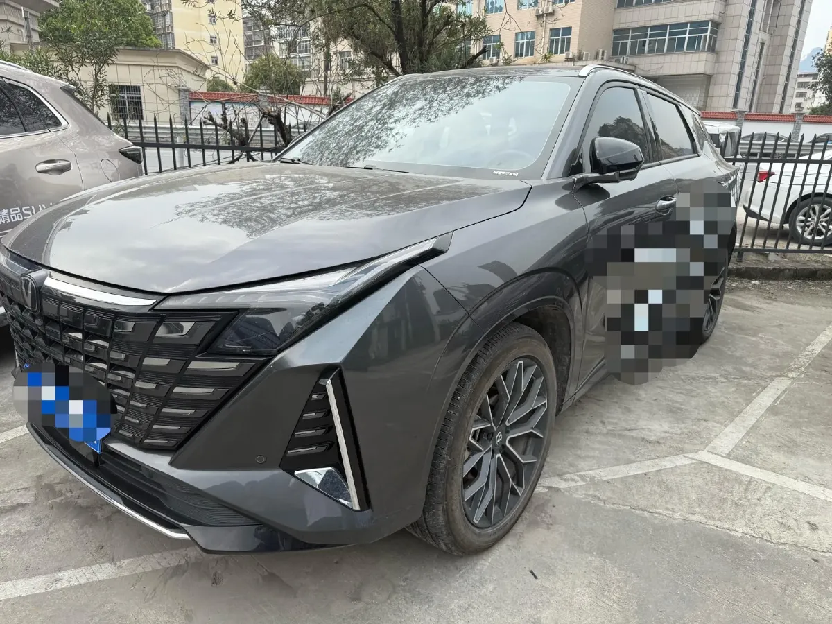 2025 ChangAn UNI-Z 1.5T 188HP L4 7DCT,autocango,china used car exporter,china ev exporter,chinese used car exporter,chinese used ev exporter