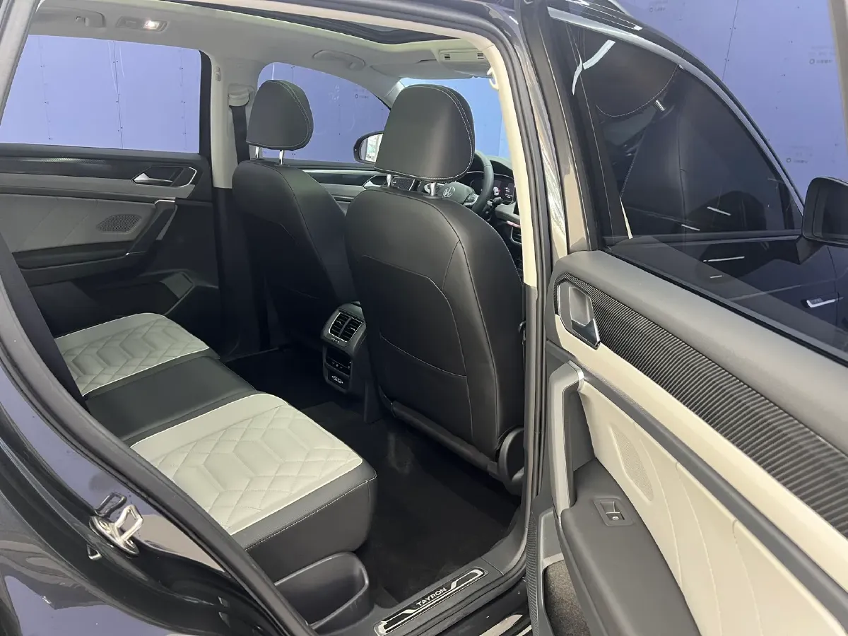 2023 Volkswagen Tayron 1.4T 150HP L4 7DCT,autocango,china used car exporter,china ev exporter,chinese used car exporter,chinese used ev exporter