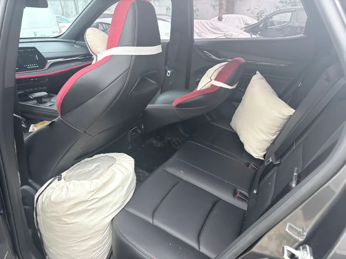 2025 ChangAn X5 PLUS 1.5T 188HP L4 7DCT,autocango,china used car exporter,china ev exporter,chinese used car exporter,chinese used ev exporter