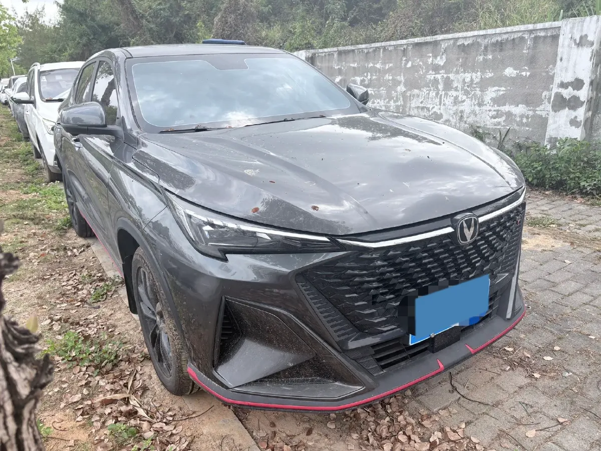2025 ChangAn X5 PLUS 1.5T 188HP L4 7DCT,autocango,china used car exporter,china ev exporter,chinese used car exporter,chinese used ev exporter