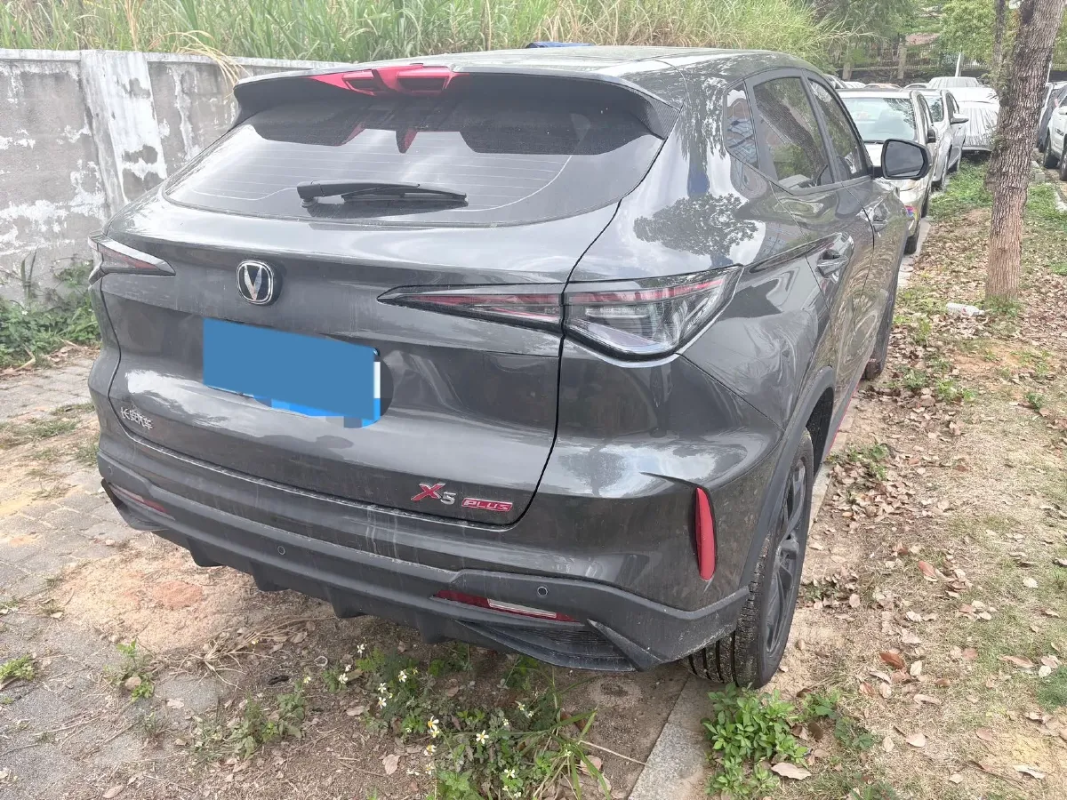 2025 ChangAn X5 PLUS 1.5T 188HP L4 7DCT,autocango,china used car exporter,china ev exporter,chinese used car exporter,chinese used ev exporter