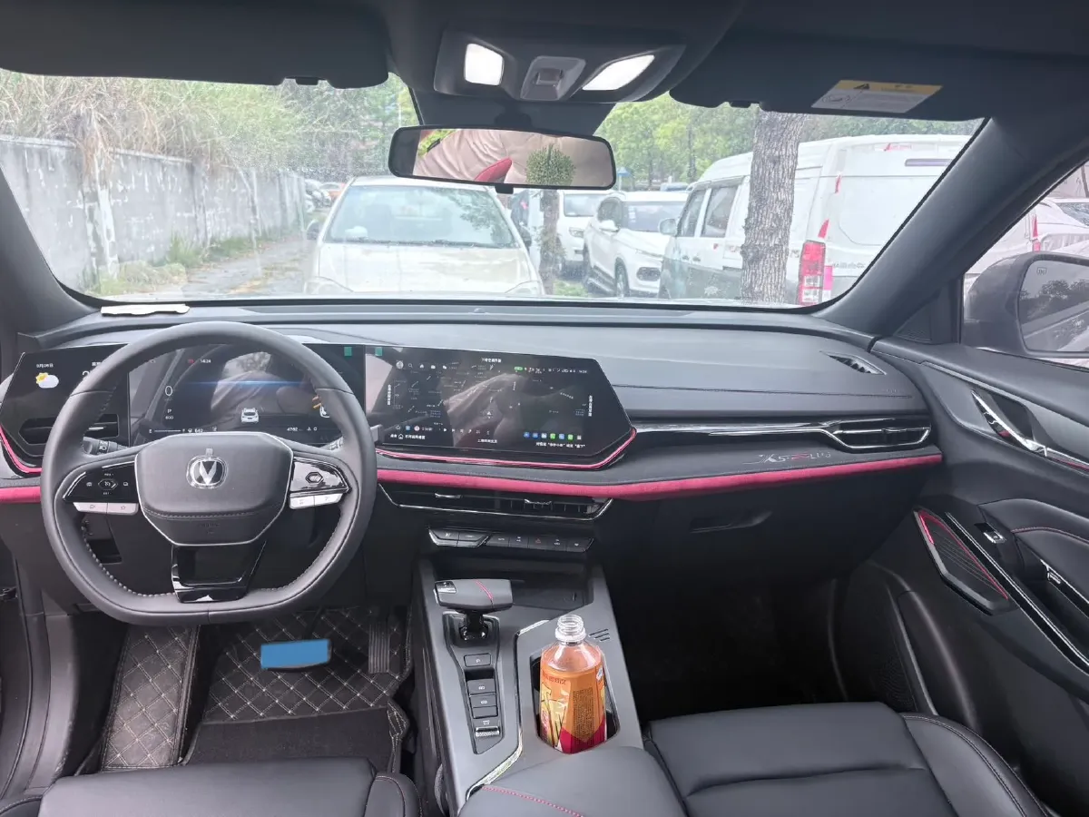 2025 ChangAn X5 PLUS 1.5T 188HP L4 7DCT,autocango,china used car exporter,china ev exporter,chinese used car exporter,chinese used ev exporter