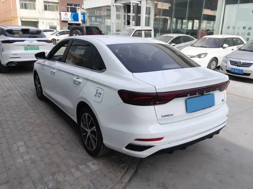 2022 Geely Emgrand 1.5L 114HP L4 CVT,autocango,china used car exporter,china ev exporter,chinese used car exporter,chinese used ev exporter
