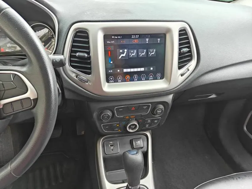 2019 Jeep Compass 1.3T 173HP L4 7DCT,autocango,china used car exporter,china ev exporter,chinese used car exporter,chinese used ev exporter