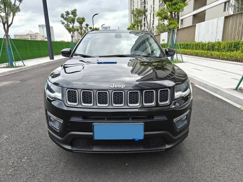 2019 Jeep Compass 1.3T 173HP L4 7DCT,autocango,china used car exporter,china ev exporter,chinese used car exporter,chinese used ev exporter