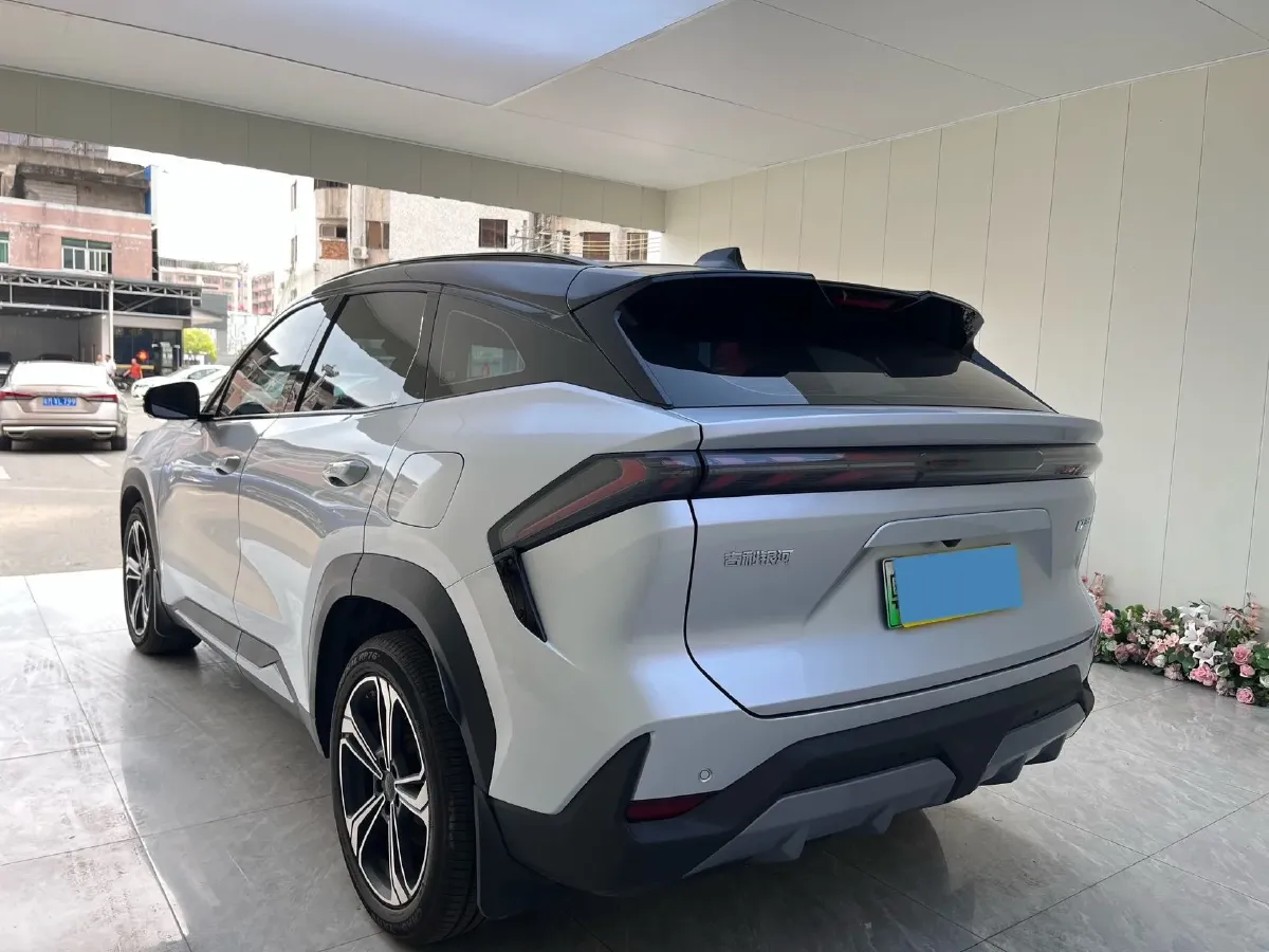 2025 Geely Galaxy L7 1.5L 112HP L4 1DHT PHEV 18.4KWH,autocango,china used car exporter,china ev exporter,chinese used car exporter,chinese used ev exporter