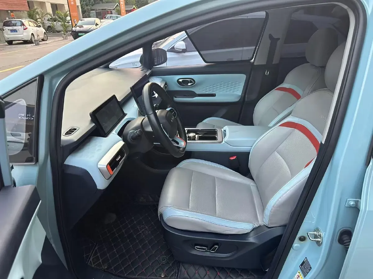 2022 Geely Okavango 1.8T 184HP L4 7DCT,autocango,china used car exporter,china ev exporter,chinese used car exporter,chinese used ev exporter