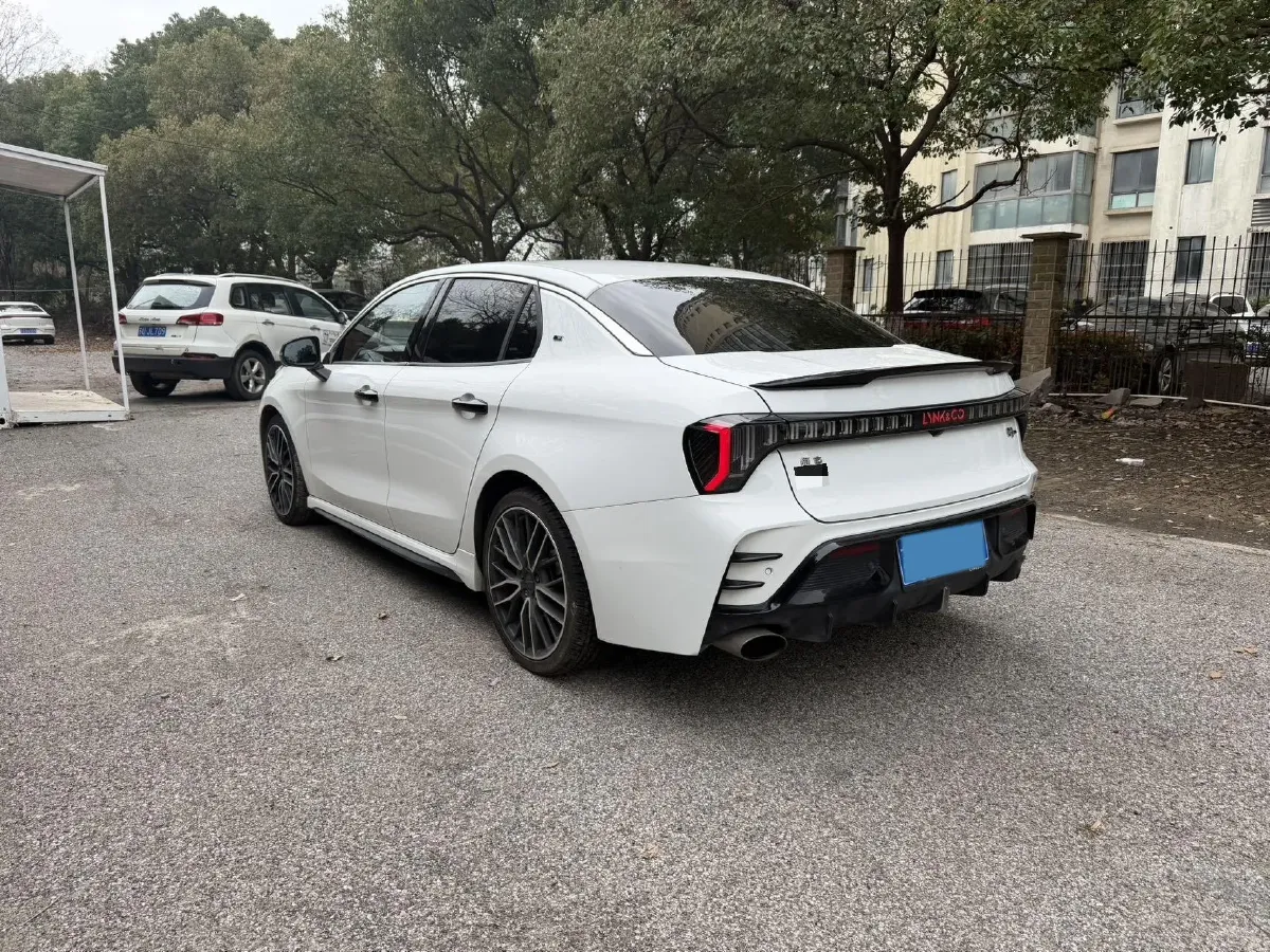 2023 LYNK&CO 03 2.0T 254HP L4 7DCT,autocango,china used car exporter,china ev exporter,chinese used car exporter,chinese used ev exporter