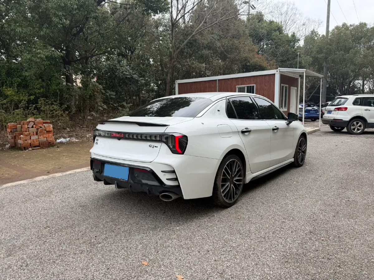 2023 LYNK&CO 03 2.0T 254HP L4 7DCT,autocango,china used car exporter,china ev exporter,chinese used car exporter,chinese used ev exporter
