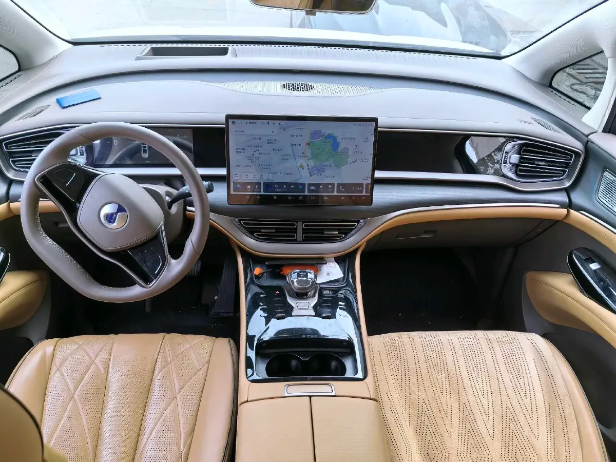 2022 Mercedes-Benz GLC Class 2.0T 197HP L4 9AT,autocango,china used car exporter,china ev exporter,chinese used car exporter,chinese used ev exporter