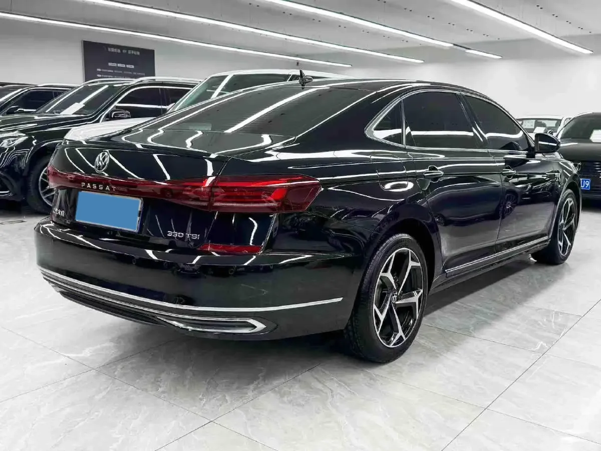 2023 Volkswagen Passat 2.0T 186HP L4 7DCT,autocango,china used car exporter,china ev exporter,chinese used car exporter,chinese used ev exporter