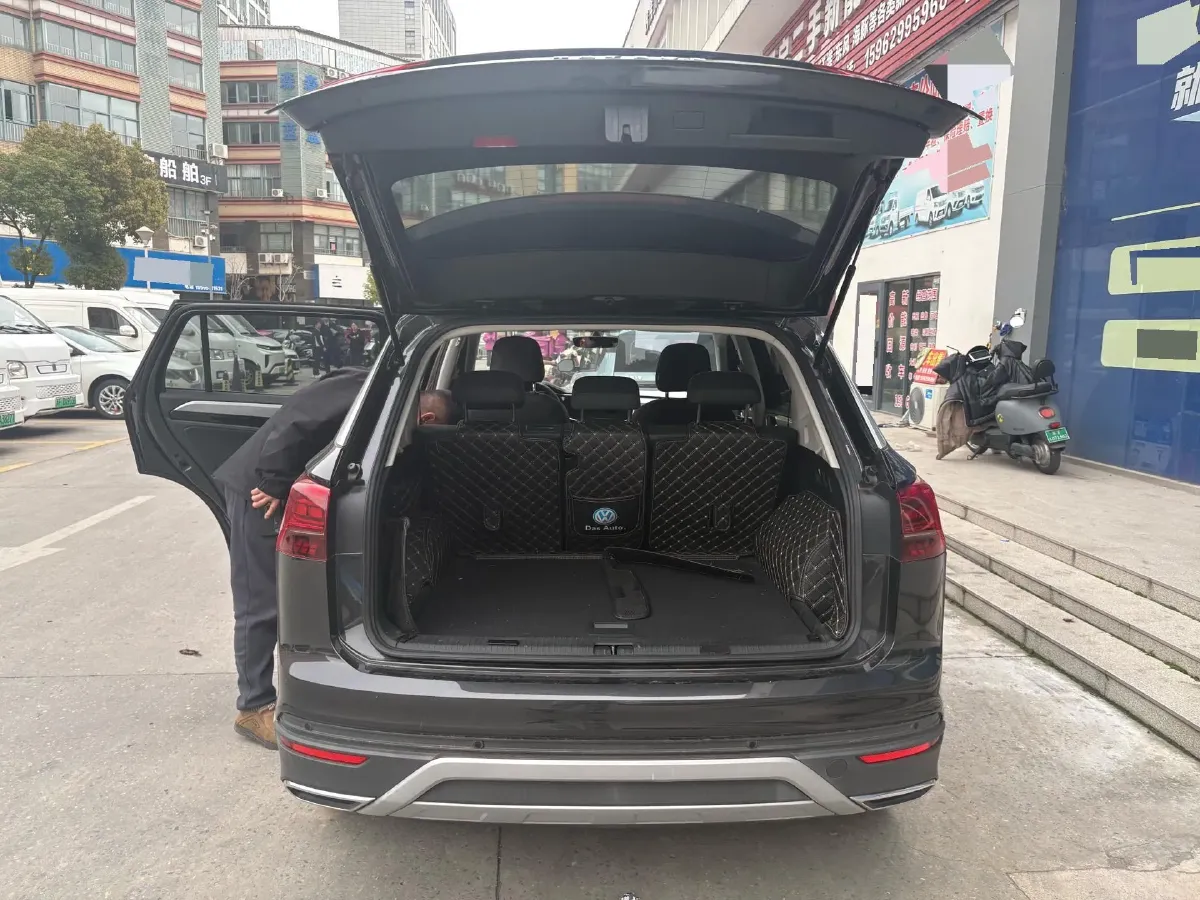 2020 Volkswagen Tayron 2.0T 186HP L4 7DCT,autocango,china used car exporter,china ev exporter,chinese used car exporter,chinese used ev exporter