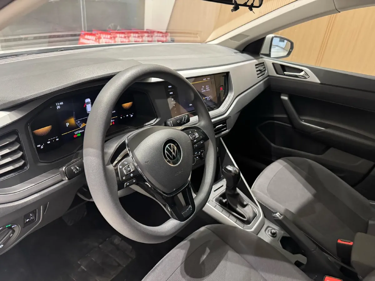 2023 Volkswagen Polo 1.5L 110HP L4 6AT,autocango,china used car exporter,china ev exporter,chinese used car exporter,chinese used ev exporter