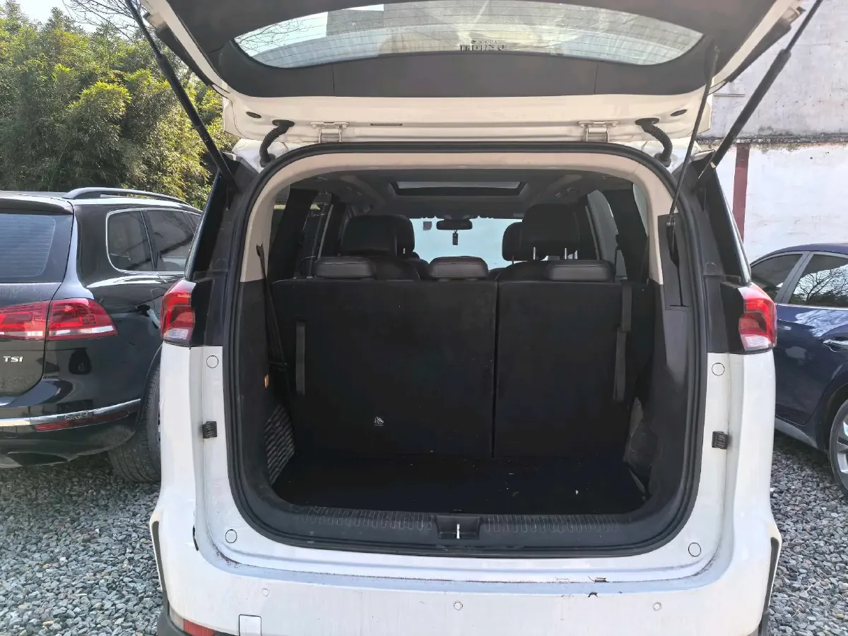 2019 MAXUS G50 1.5T 169HP L4 7DCT,autocango,china used car exporter,china ev exporter,chinese used car exporter,chinese used ev exporter