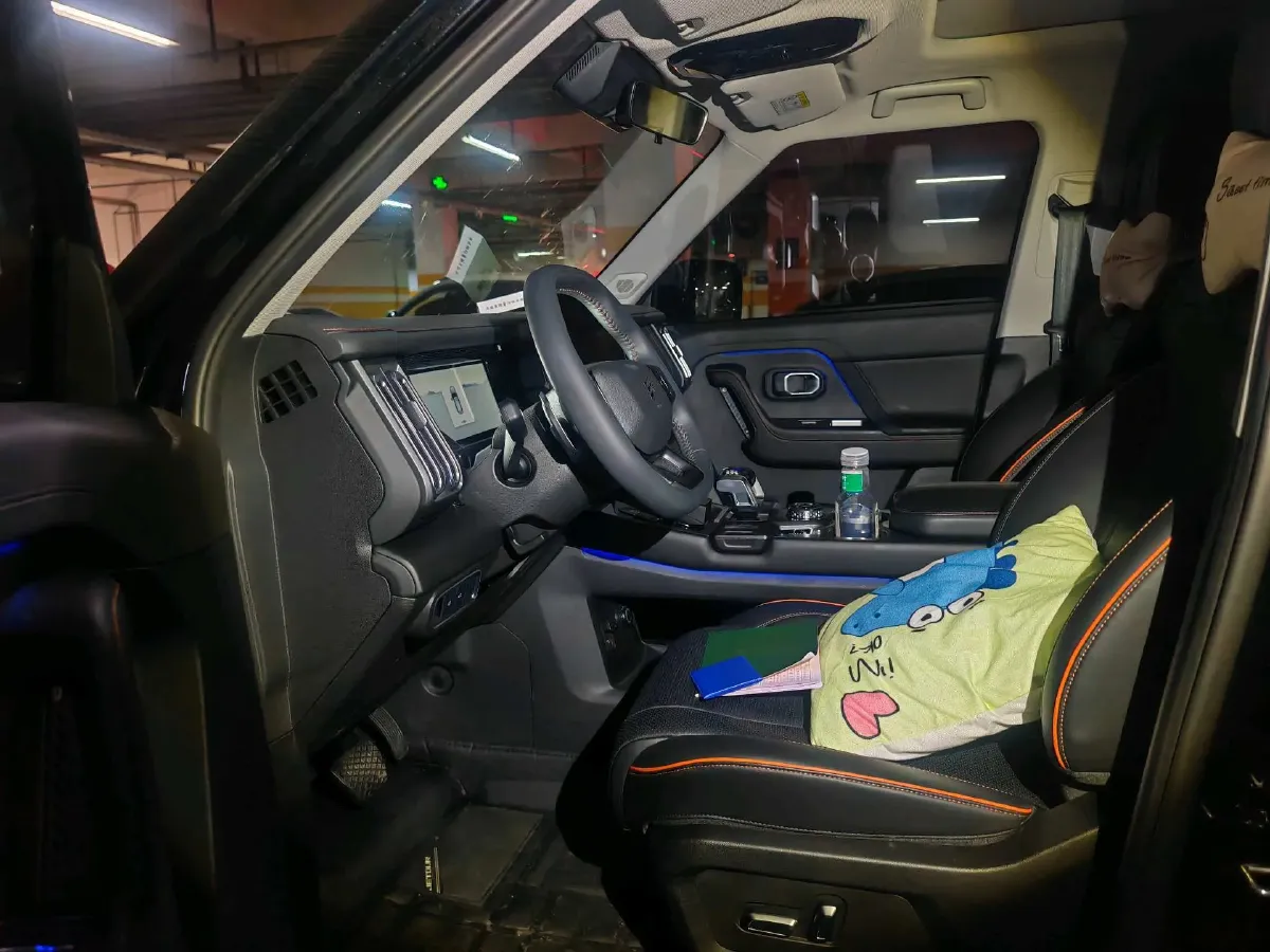 2025 Jetour Traveller 1.5T 184HP L4 7DCT,autocango,china used car exporter,china ev exporter,chinese used car exporter,chinese used ev exporter