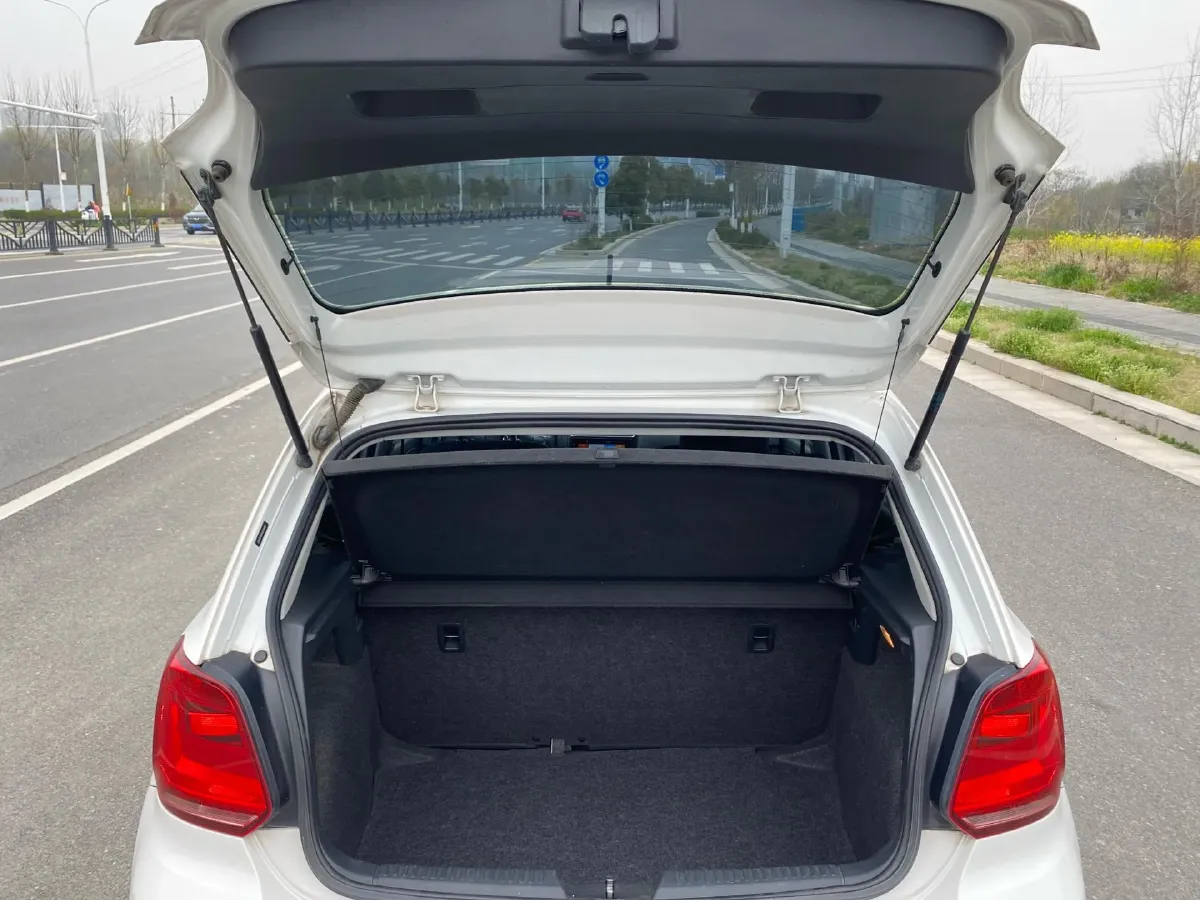 2018 ChangAn Eado 1.6L 128HP L4 6AT,autocango,china used car exporter,china ev exporter,chinese used car exporter,chinese used ev exporter