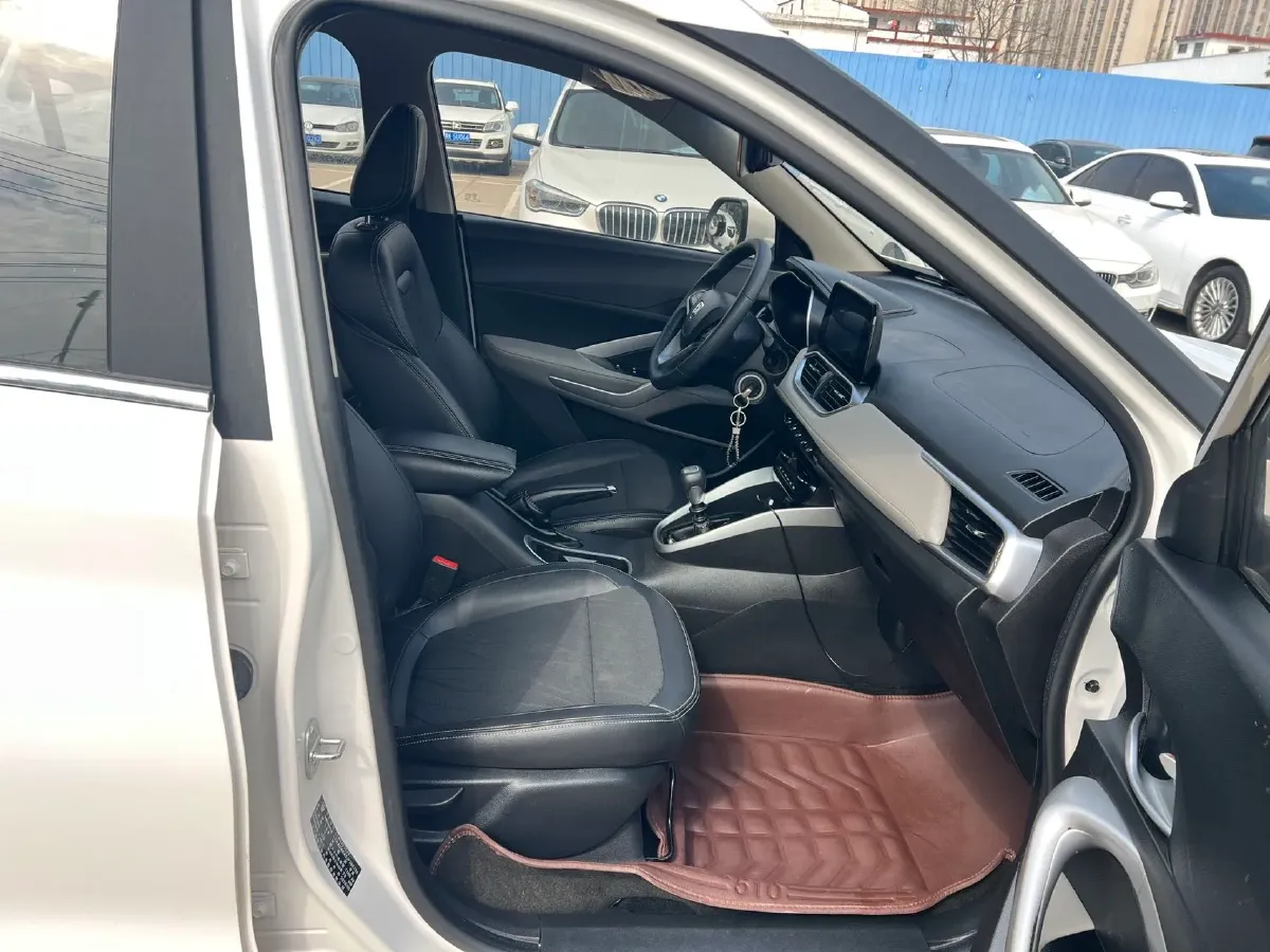 2017 BaoJun 510 1.5L 112HP L4 6MT,autocango,china used car exporter,china ev exporter,chinese used car exporter,chinese used ev exporter