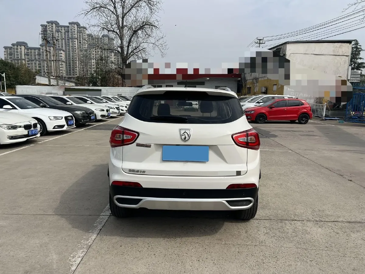 2017 BaoJun 510 1.5L 112HP L4 6MT,autocango,china used car exporter,china ev exporter,chinese used car exporter,chinese used ev exporter