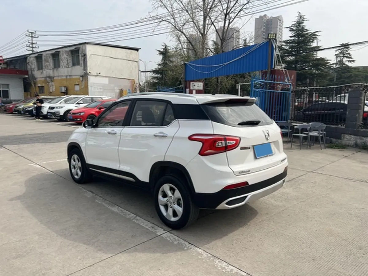 2017 BaoJun 510 1.5L 112HP L4 6MT,autocango,china used car exporter,china ev exporter,chinese used car exporter,chinese used ev exporter