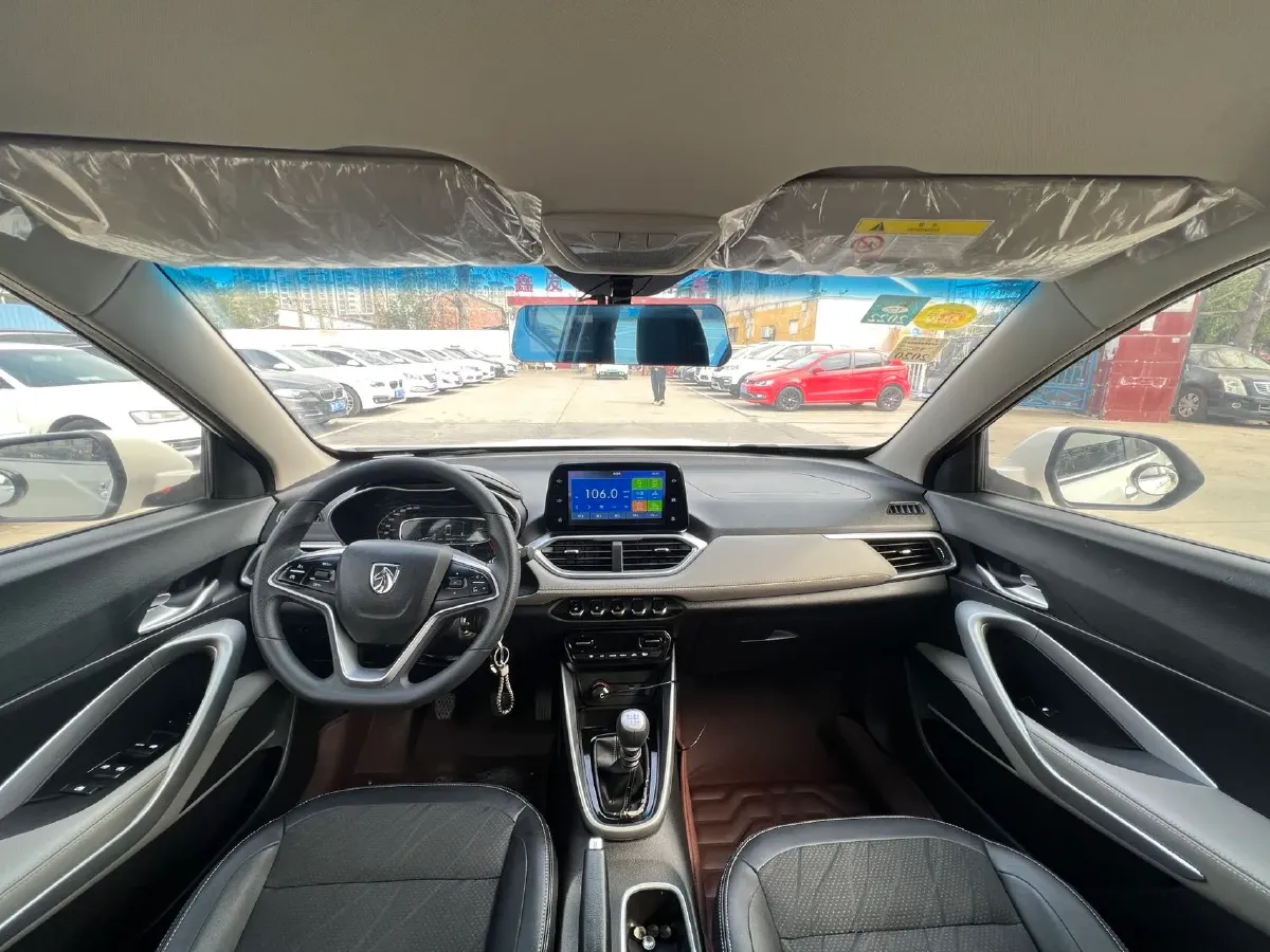 2017 BaoJun 510 1.5L 112HP L4 6MT,autocango,china used car exporter,china ev exporter,chinese used car exporter,chinese used ev exporter