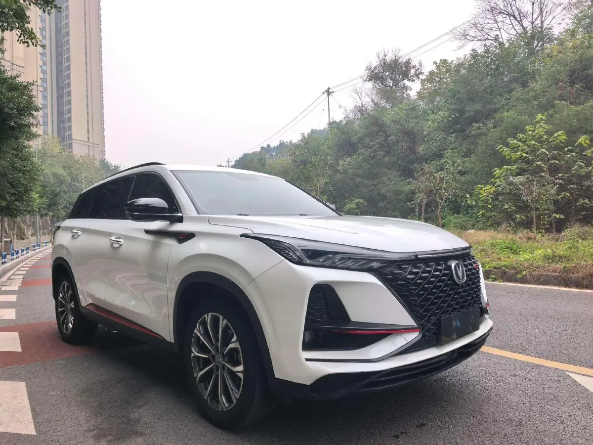 2020 ChangAn CS75 Plus 2.0T 233HP L4 8AT,autocango,china used car exporter,china ev exporter,chinese used car exporter,chinese used ev exporter