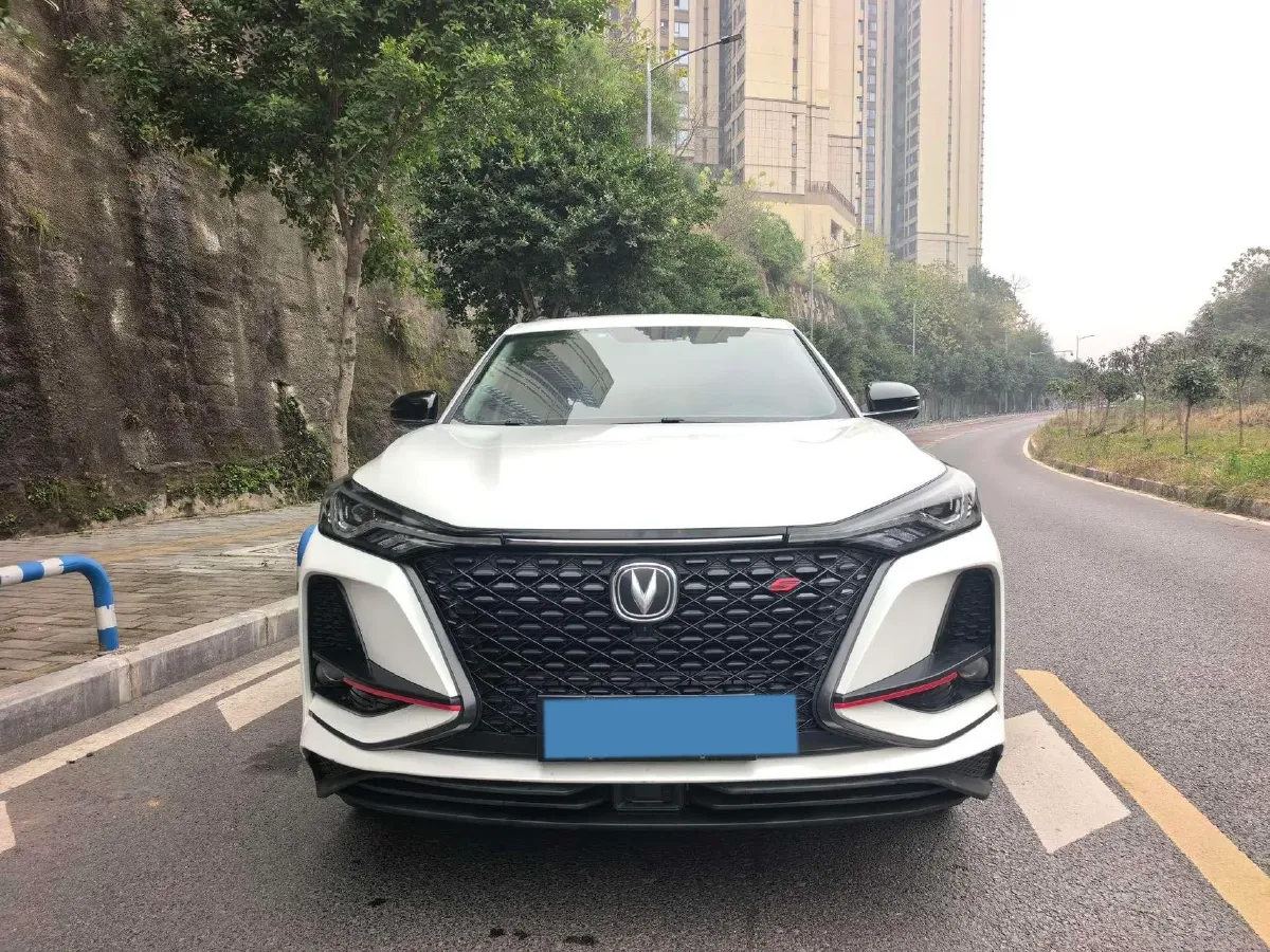 2020 ChangAn CS75 Plus 2.0T 233HP L4 8AT,autocango,china used car exporter,china ev exporter,chinese used car exporter,chinese used ev exporter