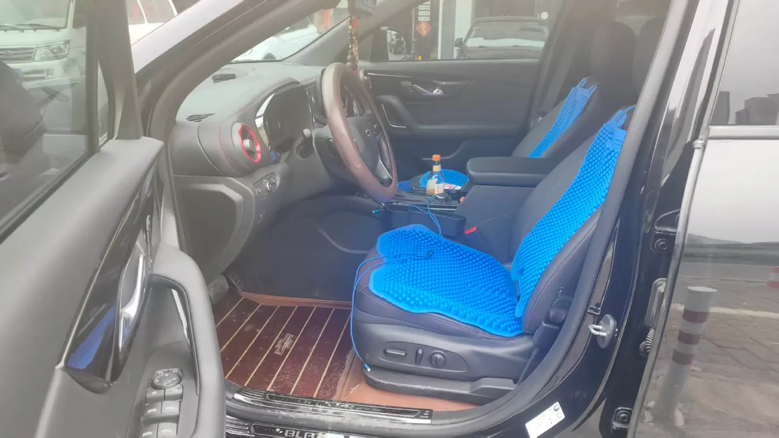 2023 Chevrolet Blazer 2.0T 237HP L4 9AT,autocango,china used car exporter,china ev exporter,chinese used car exporter,chinese used ev exporter