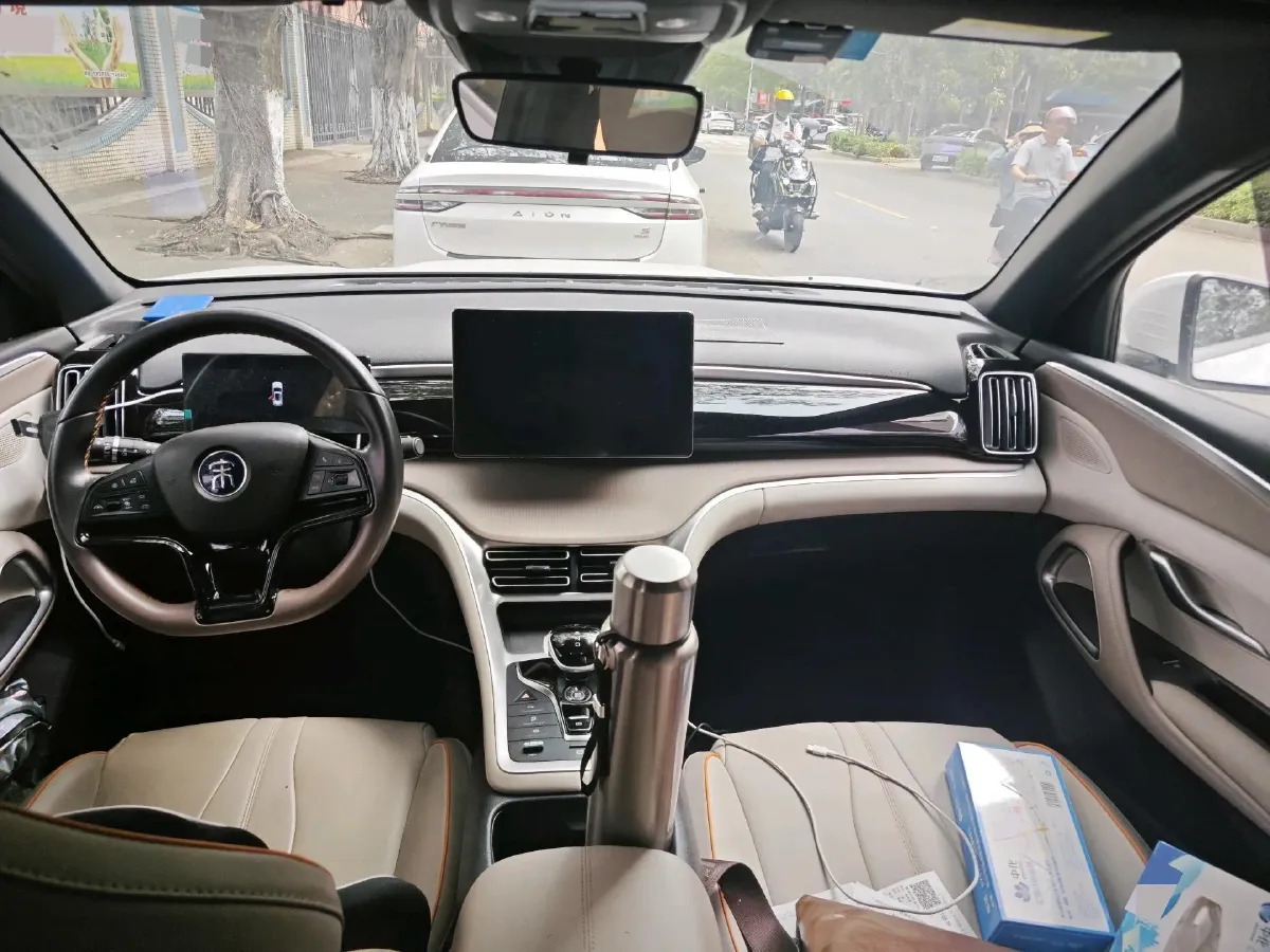 2023 BYD Song Pro 1.5L 110HP L4 E-CVT PHEV 18.3KWH,autocango,china used car exporter,china ev exporter,chinese used car exporter,chinese used ev exporter