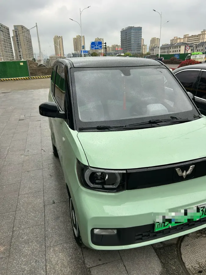 2021 WuLing HongGuang MINI EV BEV 13.8KWH,autocango,china used car exporter,china ev exporter,chinese used car exporter,chinese used ev exporter