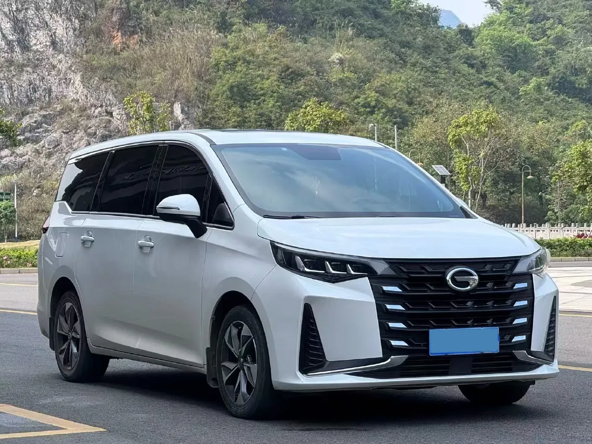 2021 GAC Trumpchi M6 1.5T 169HP L4 7DCT,autocango,china used car exporter,china ev exporter,chinese used car exporter,chinese used ev exporter