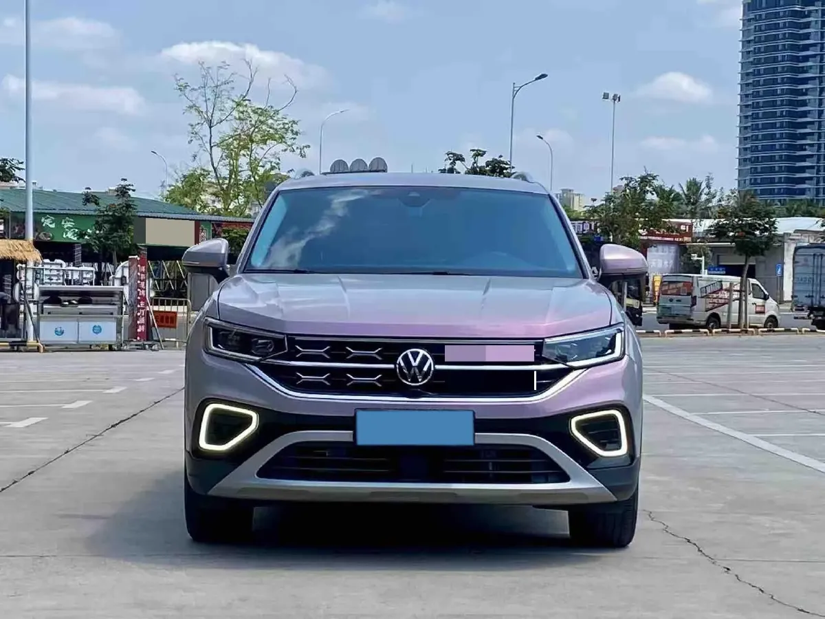 2024 Volkswagen Tayron 2.0T 186HP L4 7DCT,autocango,china used car exporter,china ev exporter,chinese used car exporter,chinese used ev exporter
